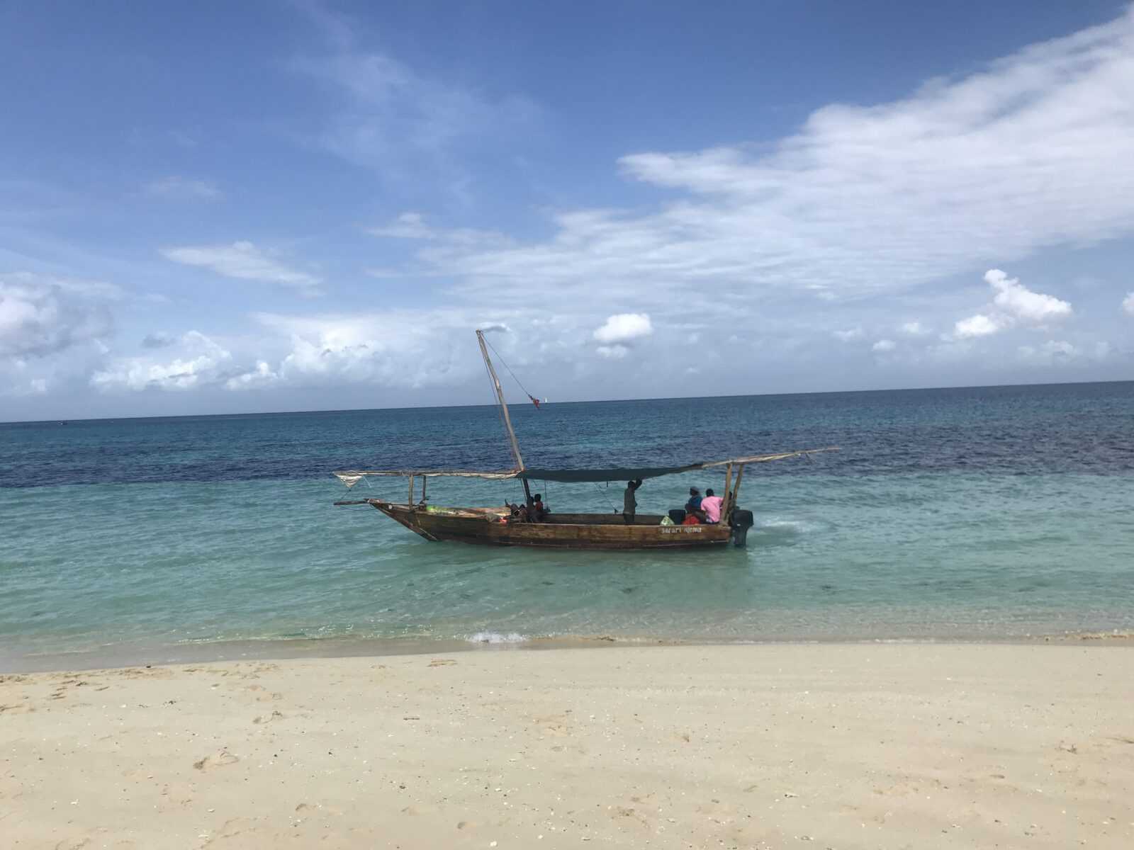 zanzibar-bootje