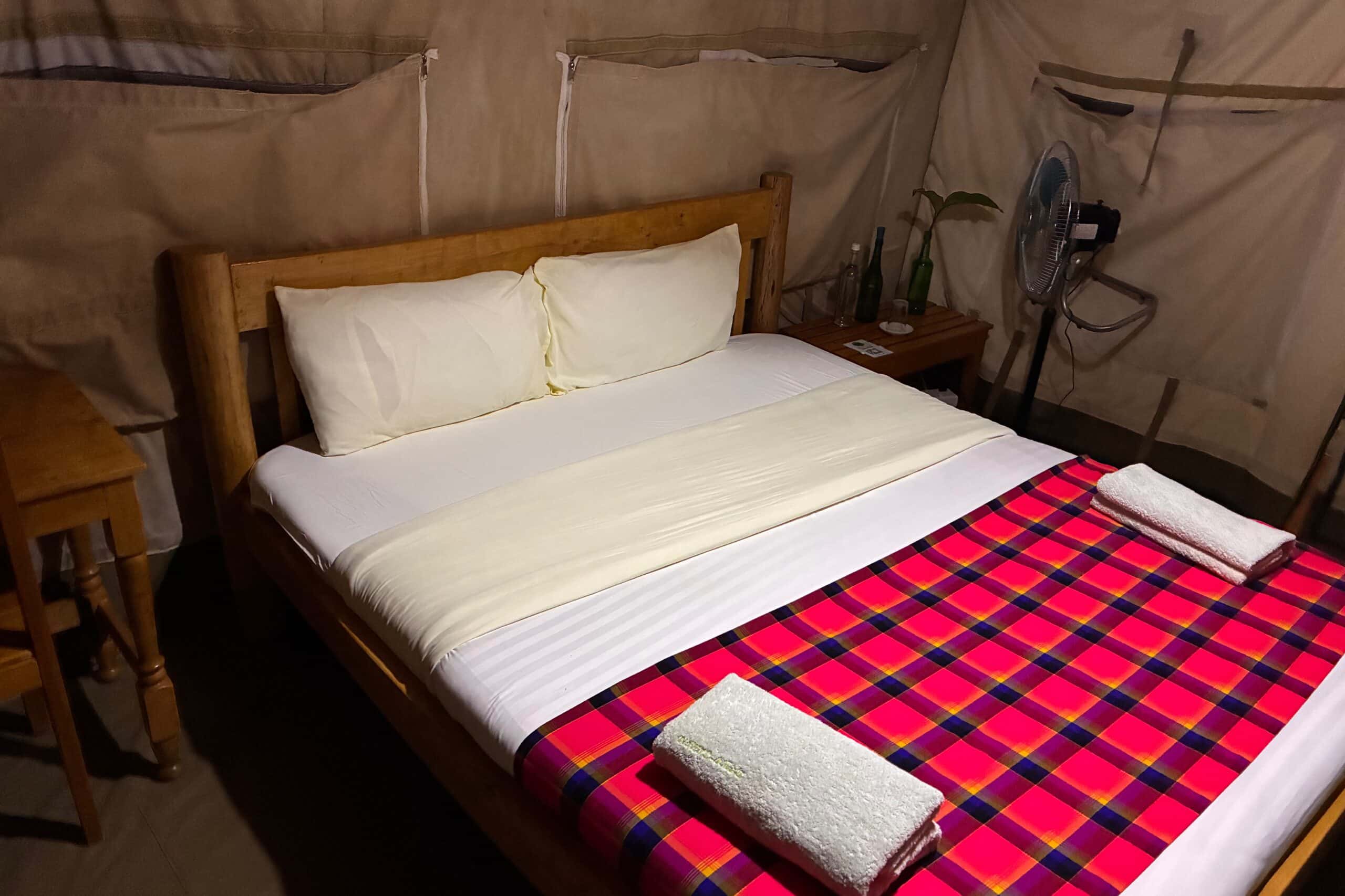 Safari tent