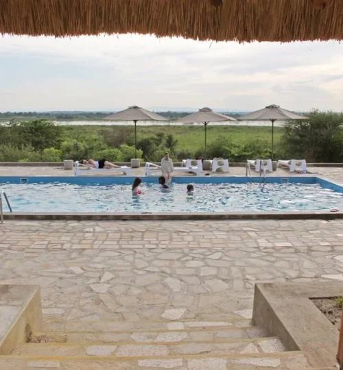 Swimming-Pool-fort-Murchison-Falls