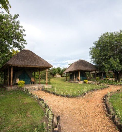 Tent-Fort-Murchison-paadjes