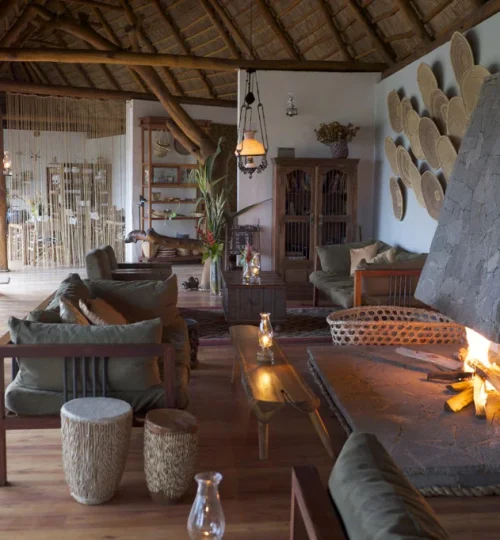 papaya-lake-lodge-bar